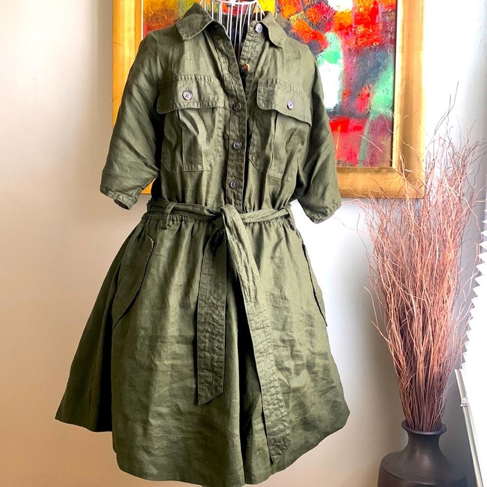 Banana Republic flare linen belted dress